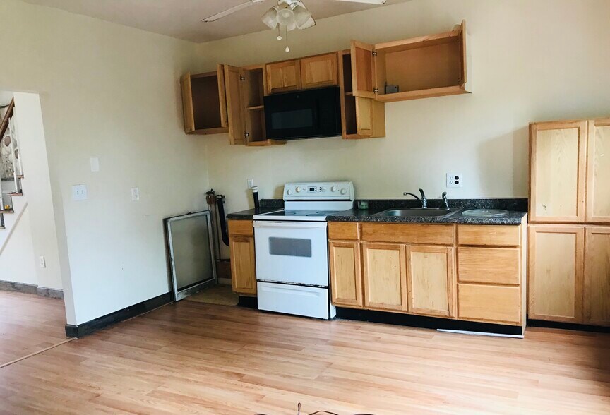 More Photos Of 27-31 Summer St, Bristol Apartments For Sale