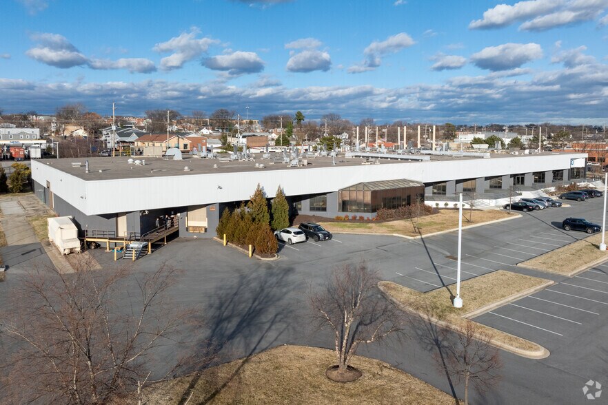 More Photos Of 6200 Seaforth St, Baltimore Research And Development For Sale