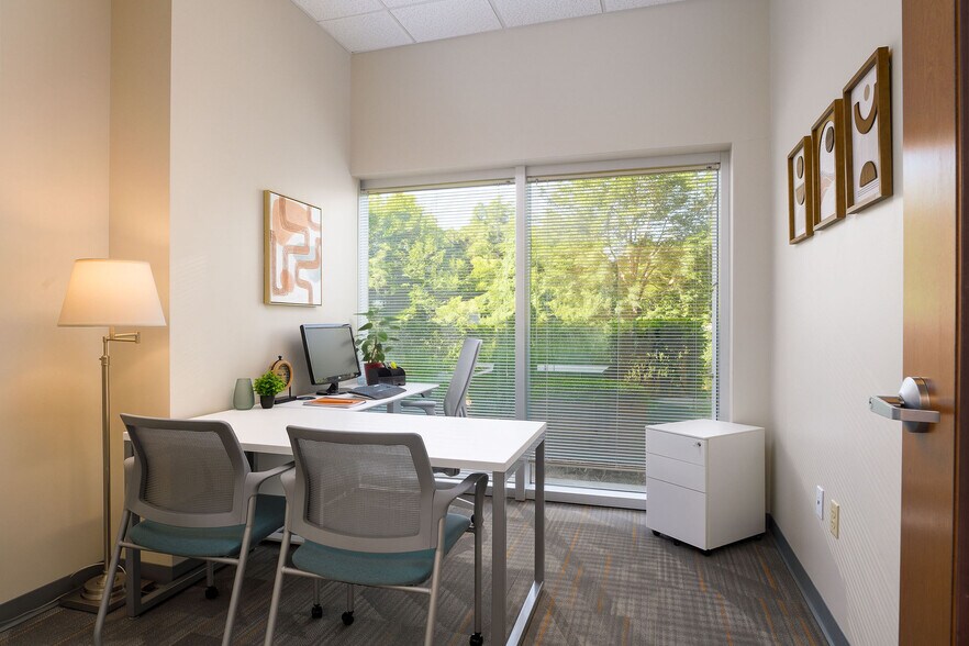 Primary Photo Of 3980 premier Dr, High Point Coworking Space
