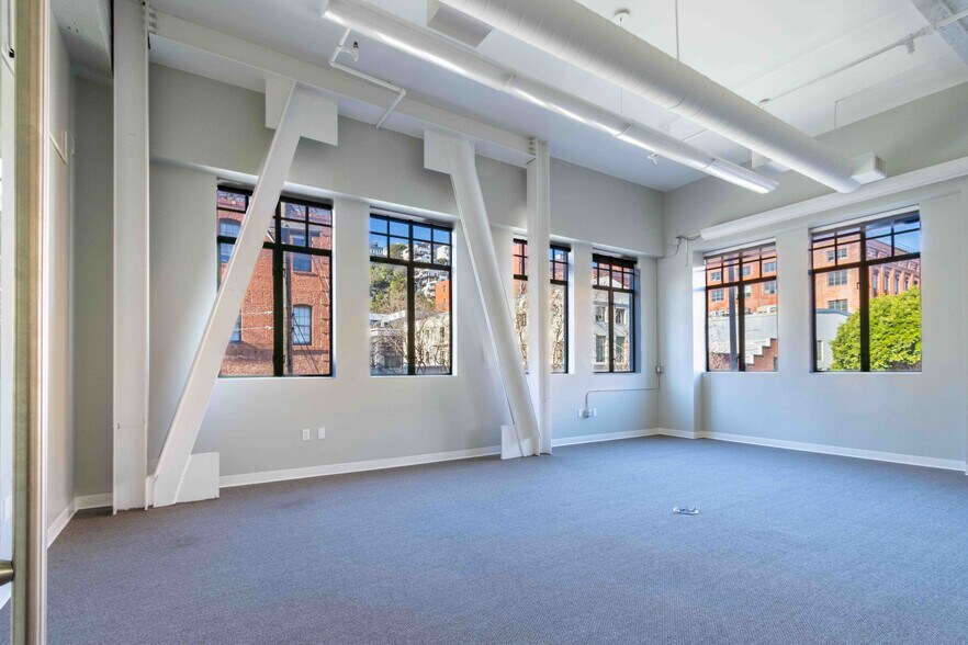 More Photos Of 99 Green St, San Francisco Office For Lease