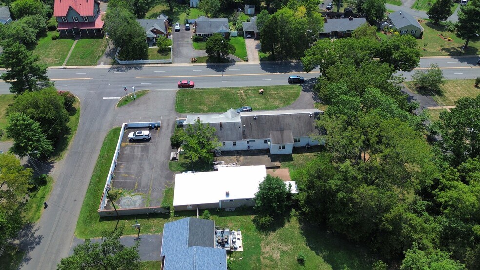 More Photos Of 9009 Sudley Rd, Manassas Office For Lease