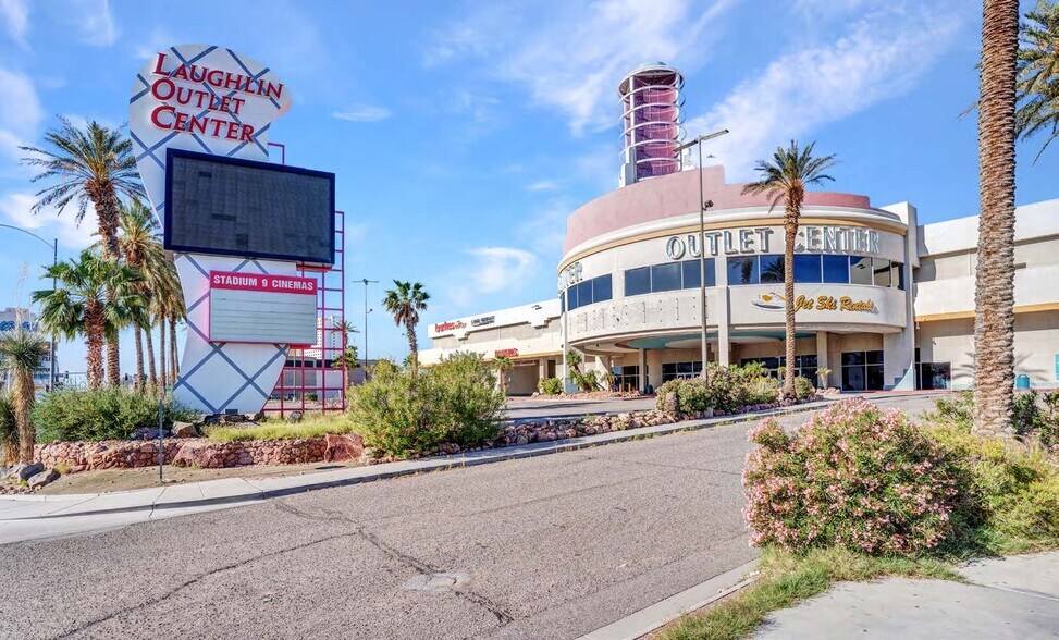 More Photos Of 1955 S Casino Dr, Laughlin Freestanding For Sale