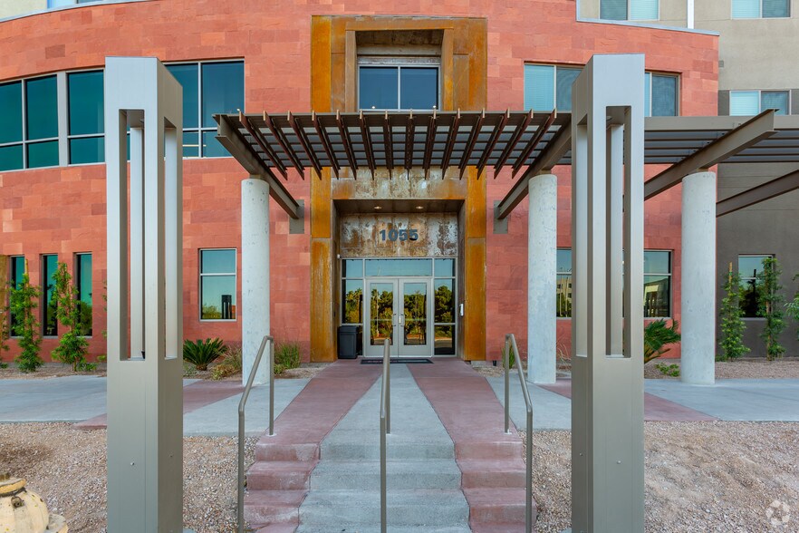 More Photos Of 1055 E Tropicana Ave, Las Vegas Apartments For Lease