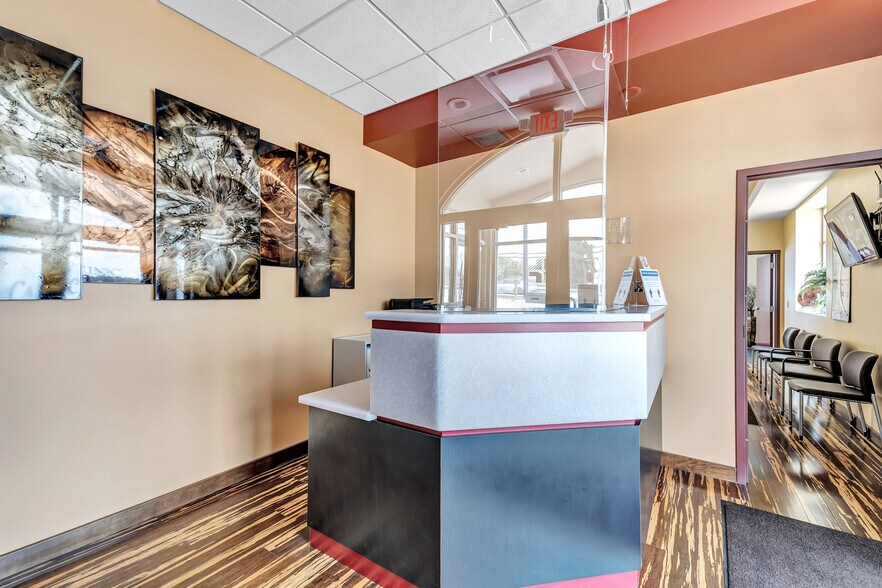 More Photos Of 2411 Holmgren Way, Green Bay Healthcare For Lease