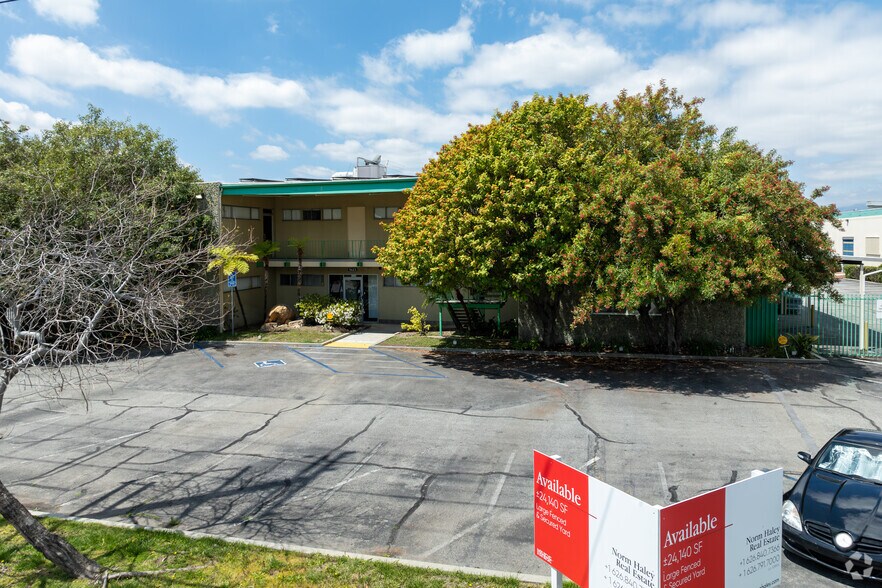 More Photos Of 5623 N Peck Rd, Arcadia Warehouse For Sale