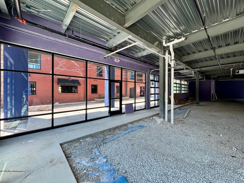 More Photos Of 814 E Main St, Louisville Storefront Retail Office For Lease