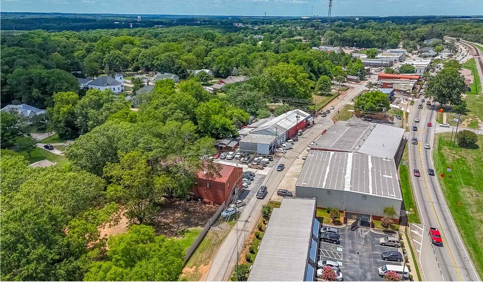 More Photos Of 250 Cleveland St, Locust Grove Industrial For Sale