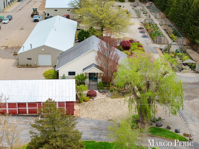 More Photos Of 7884 Eastern Ave SE, Grand Rapids Loft Creative Space For Lease