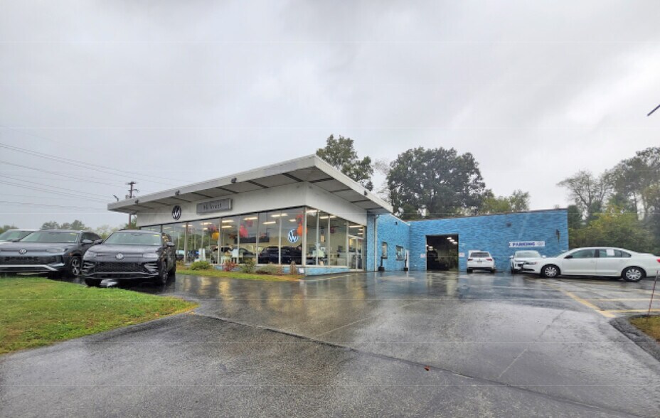 More Photos Of 3451 Leechburg Rd, New Kensington Auto Dealership For Sale