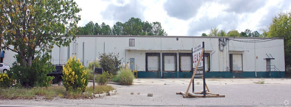 More Photos Of 1135 Walter Price Dr, Cayce Warehouse For Lease