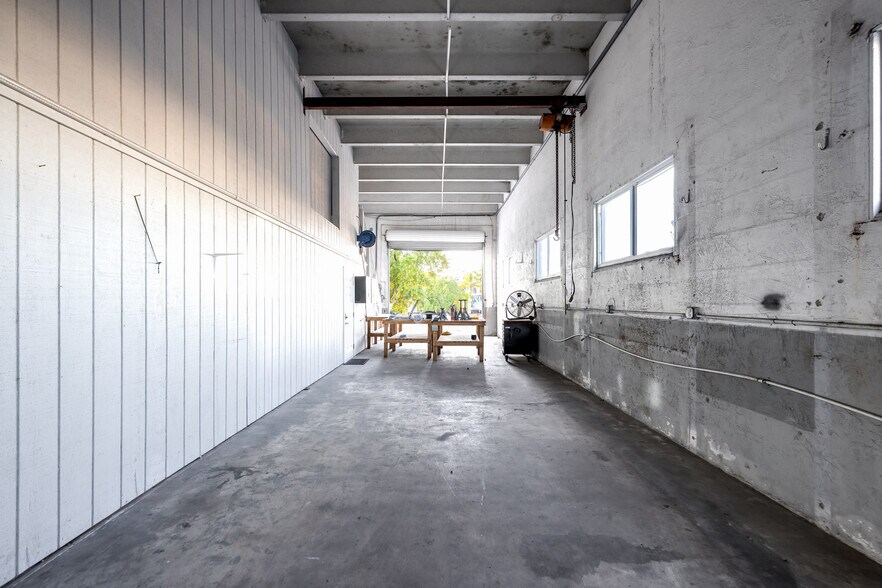 More Photos Of 90400 Overseas Hwy, Tavernier Marina For Sale