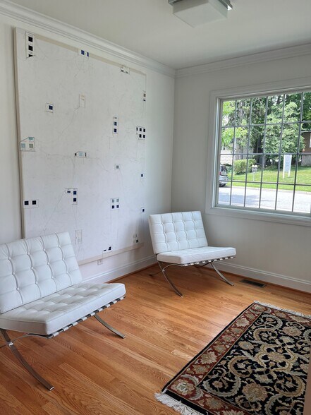 More Photos Of 305 W Pennsylvania Ave, Towson Office For Sale