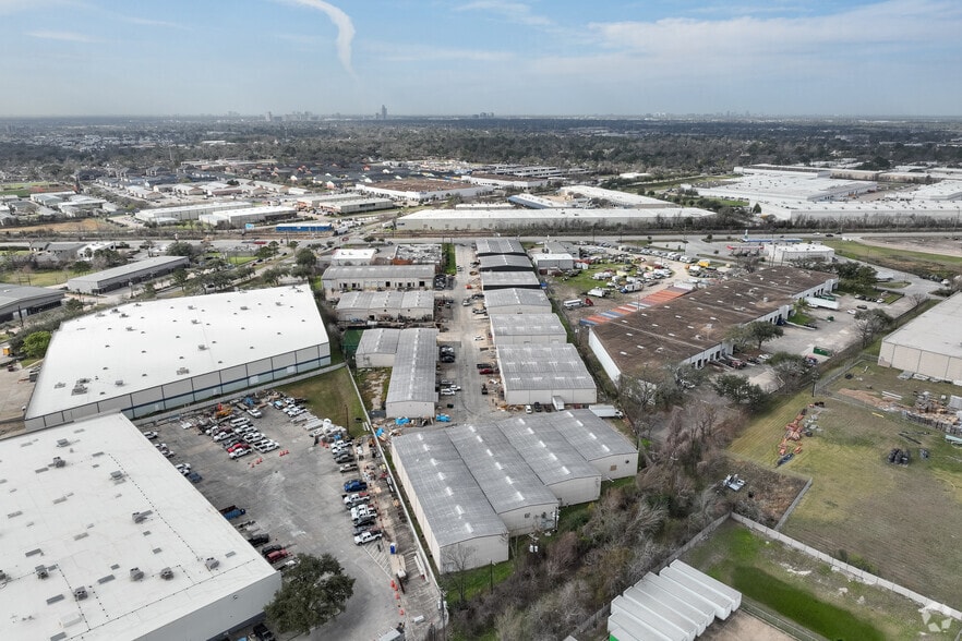 More Photos Of 12826 Hempstead Rd, Houston Unknown For Lease