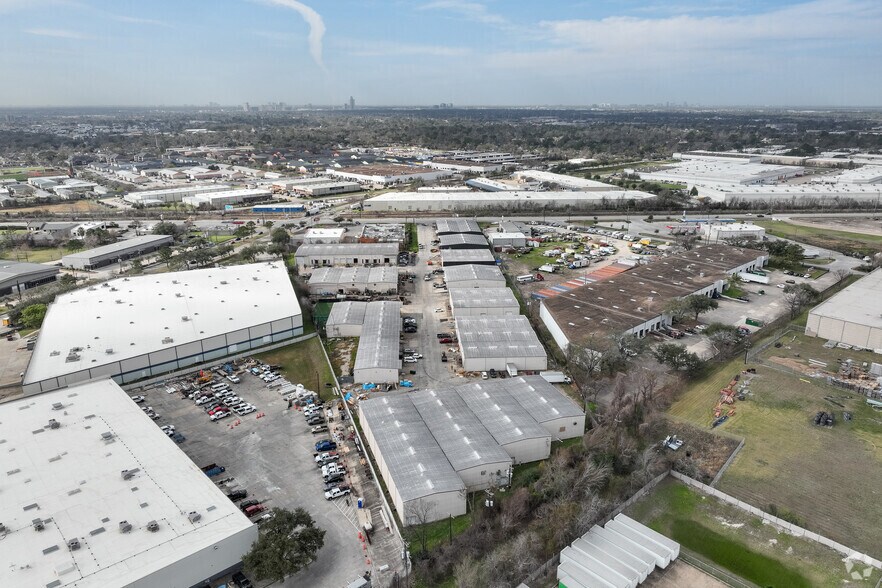 More Photos Of 12826 Hempstead Rd, Houston Unknown For Lease