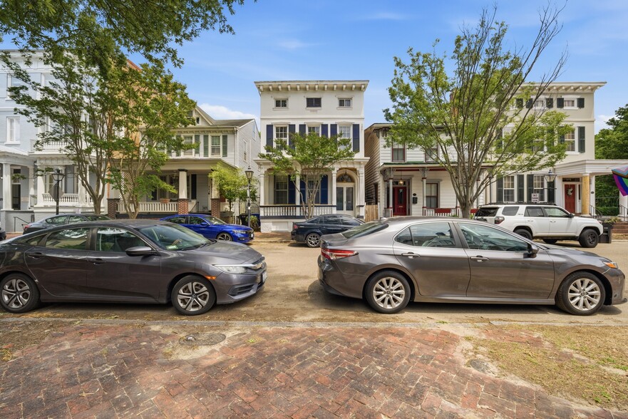 More Photos Of 367 Middle St, Portsmouth Apartments For Sale