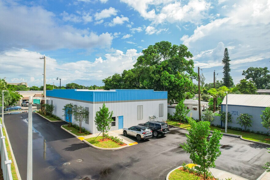 More Photos Of , Pompano Beach Industrial For Sale