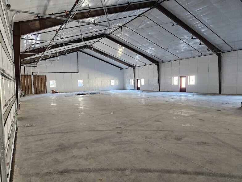 More Photos Of 3265 N McDonald St, McKinney Warehouse For Sale