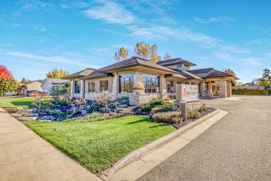 More Photos Of 659 W Hamilton Ave, Eau Claire Medical For Sale