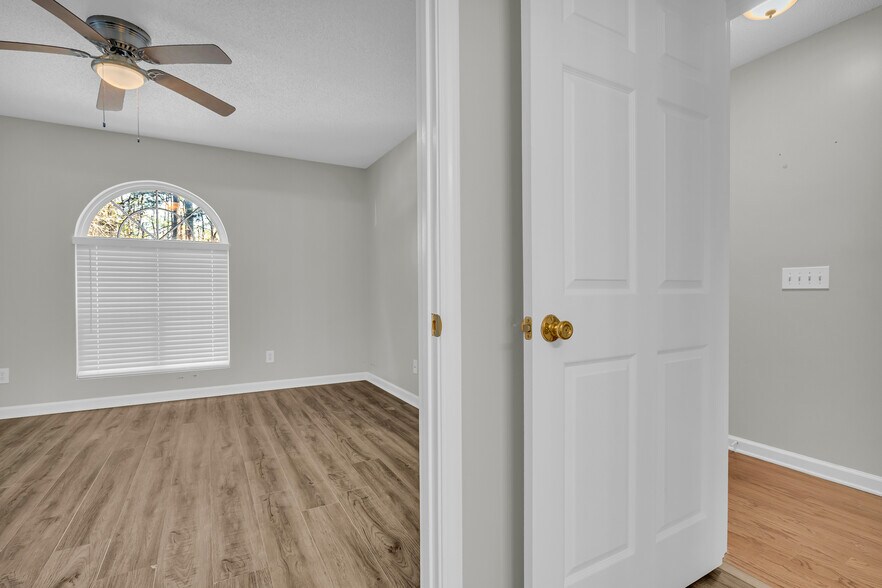 More Photos Of 738 Black Mountain Rd, Toccoa Apartments For Sale