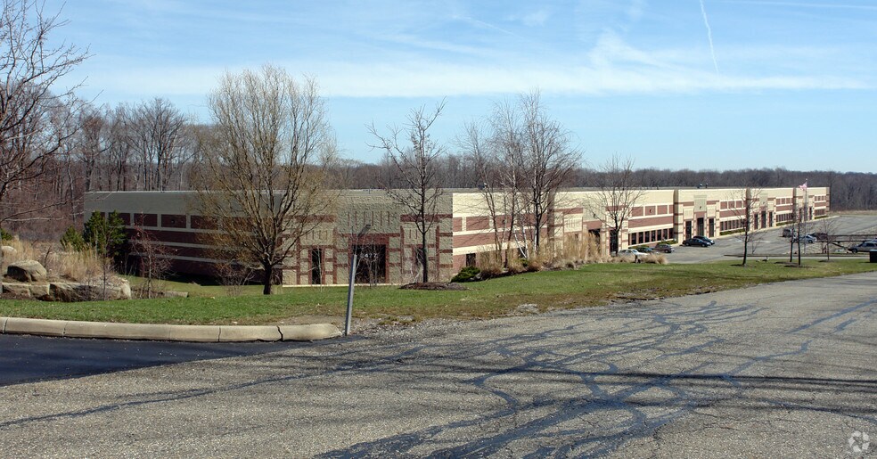 Primary Photo Of 2477 Edison Blvd, Twinsburg Warehouse For Lease