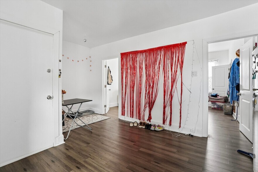 More Photos Of 2731 W Girard Ave, Philadelphia Apartments For Sale