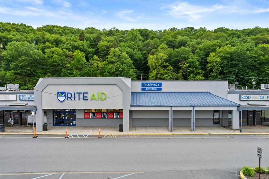 Primary Photo Of 44 Kings Vlg, Minersville Drugstore For Lease