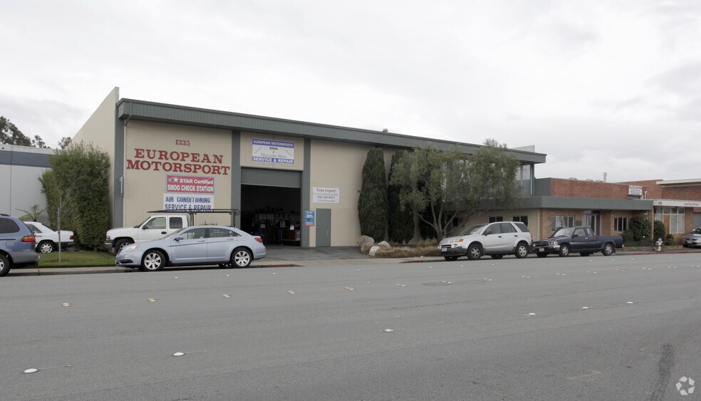 More Photos Of 1335 Rollins Rd, Burlingame Service For Lease