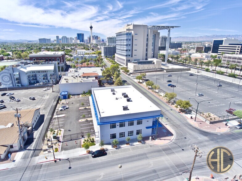 More Photos Of 601 E Bridger Ave, Las Vegas Office For Lease