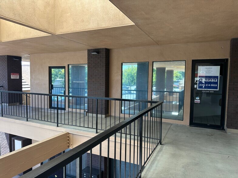 More Photos Of 2540 Esplanade, Chico Storefront For Lease