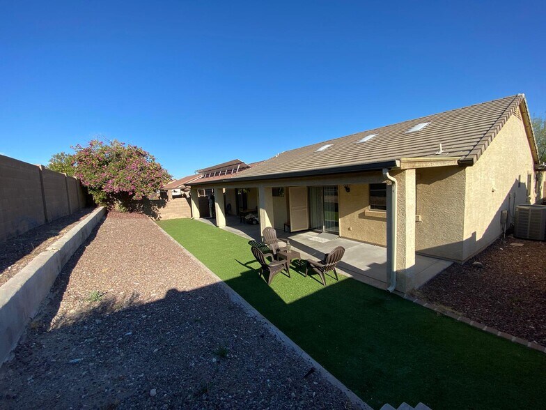 More Photos Of 23026 W Gardenia Dr, Buckeye Assisted Living For Sale