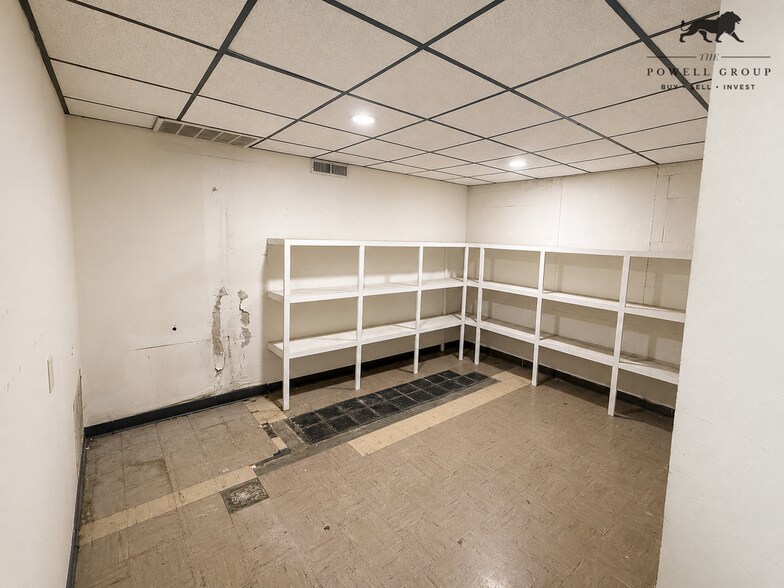 More Photos Of 4810 Avenue P, Lubbock Religious Facility For Sale