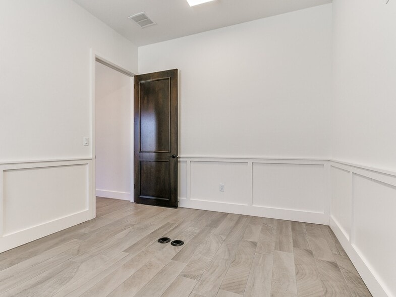 More Photos Of 13709 S Santa Fe Ave, Oklahoma City Unknown For Lease