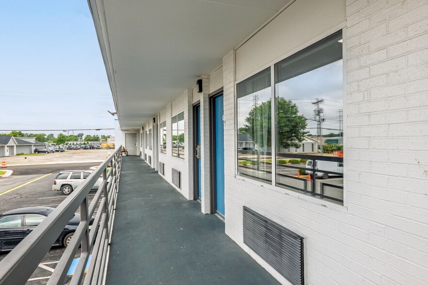 More Photos Of 962 Riverview Rd, Rock Hill Hotel For Sale