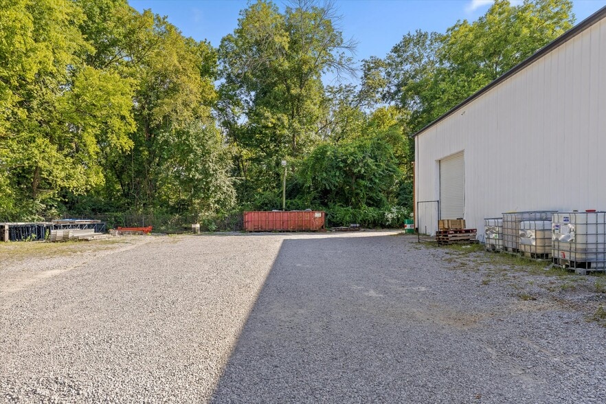 More Photos Of 1410 Workman Rd, Chattanooga Manufacturing For Lease