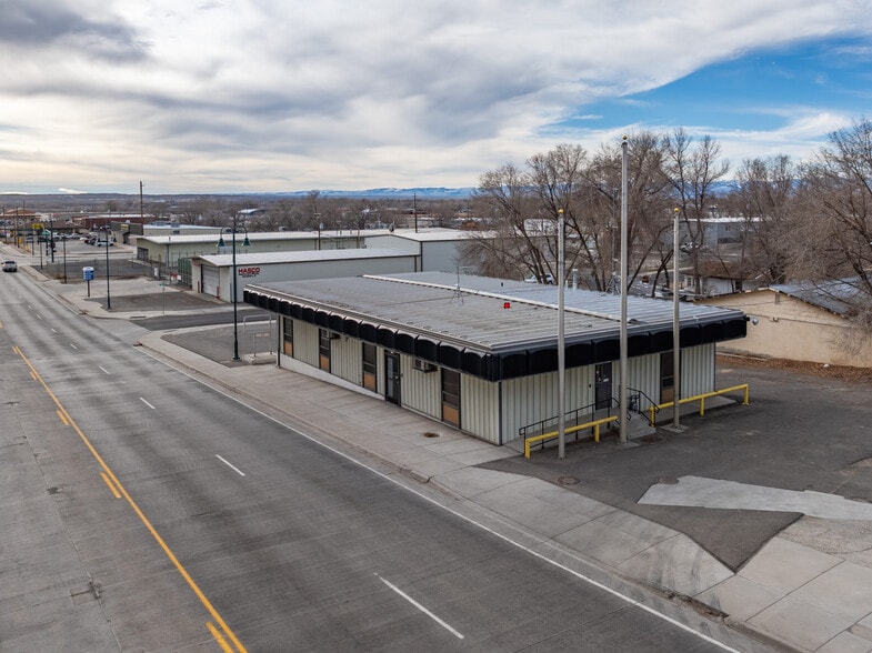 More Photos Of 462 S Federal Blvd, Riverton Office For Sale