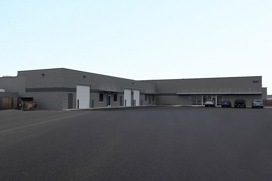 Primary Photo Of 5261 Division Ave S, Grand Rapids Garden Center For Lease