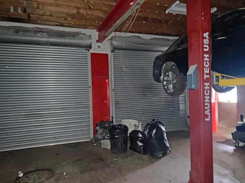 More Photos Of 7411 E 7 Mile Rd, Detroit Auto Dealership For Sale