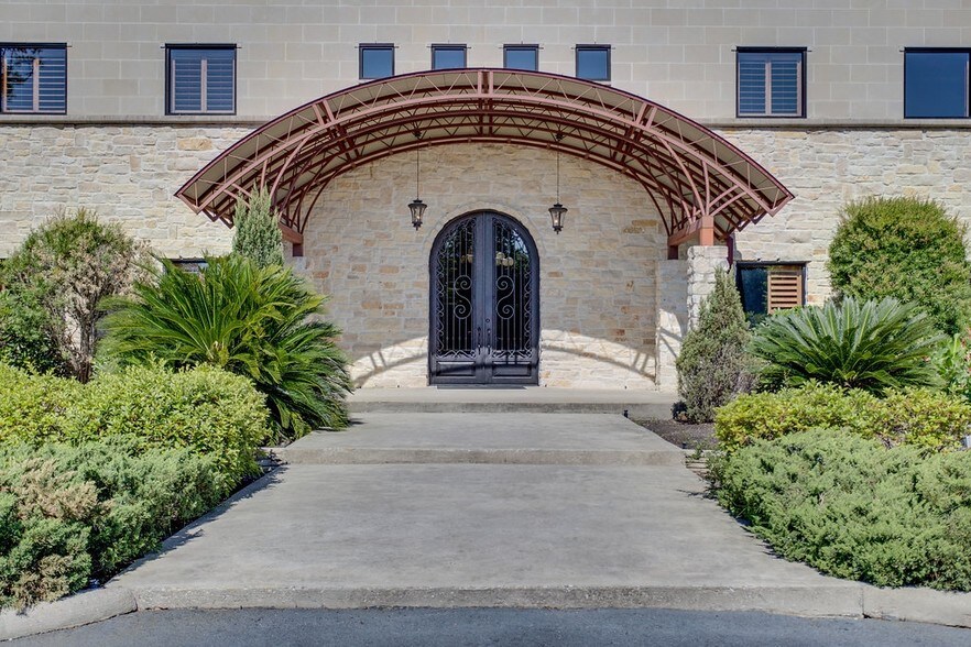 More Photos Of 403 Corporate Woods Dr, Magnolia Medical For Lease