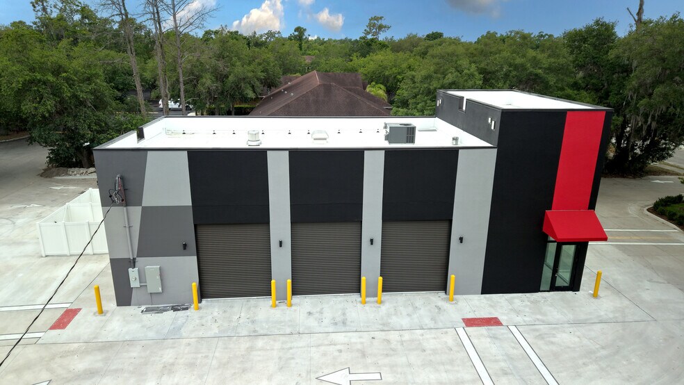 More Photos Of 3618 Lithia Pinecrest Rd, Valrico Auto Repair For Sale