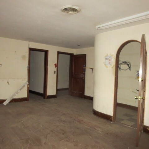 More Photos Of 112-114 Lake St, Elmira Storefront Retail Residential For Sale