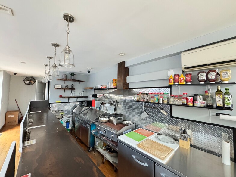 More Photos Of 703 Rogers Ave, Brooklyn Apartments For Lease