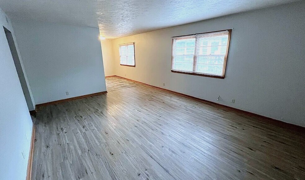 More Photos Of 4516 Izard St, Omaha Apartments For Sale