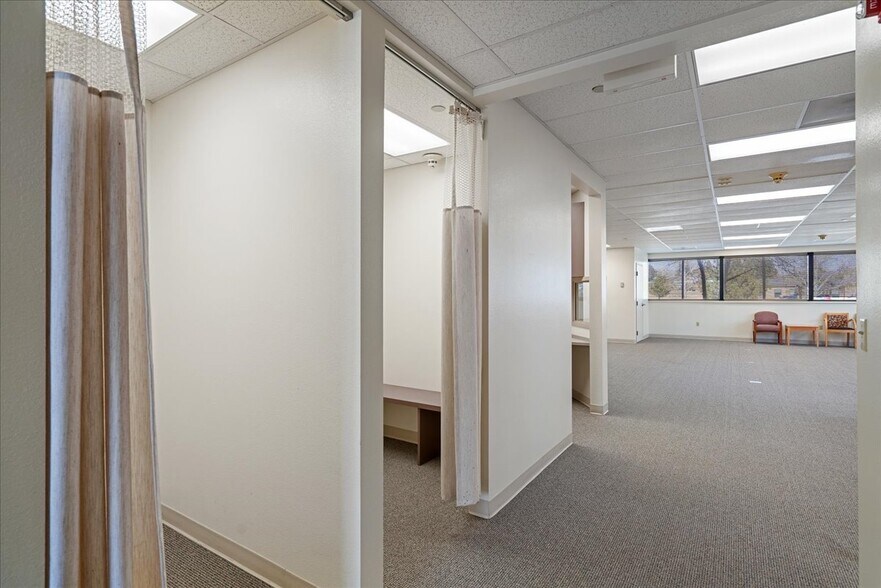 More Photos Of 3235 Sparks Rd, Cheyenne Medical For Lease