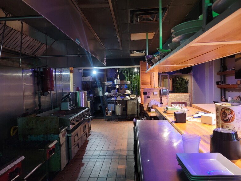 More Photos Of 250 N Atlantic Ave, Daytona Beach Movie Theatre For Lease