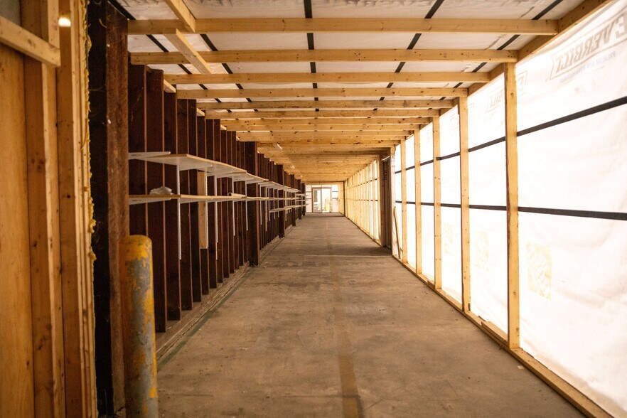 More Photos Of 8506 Potts Ln, Seaford Manufacturing For Lease