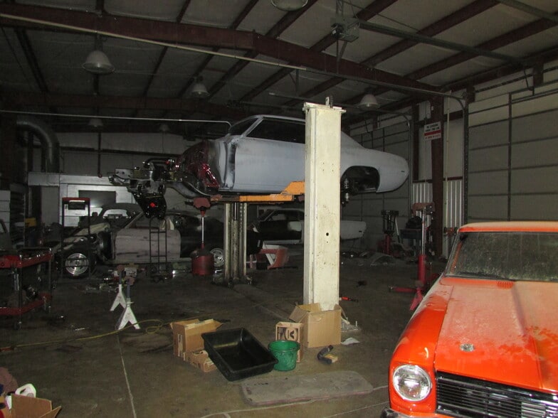 More Photos Of 3785 Interpark Dr, Colorado Springs Service For Lease