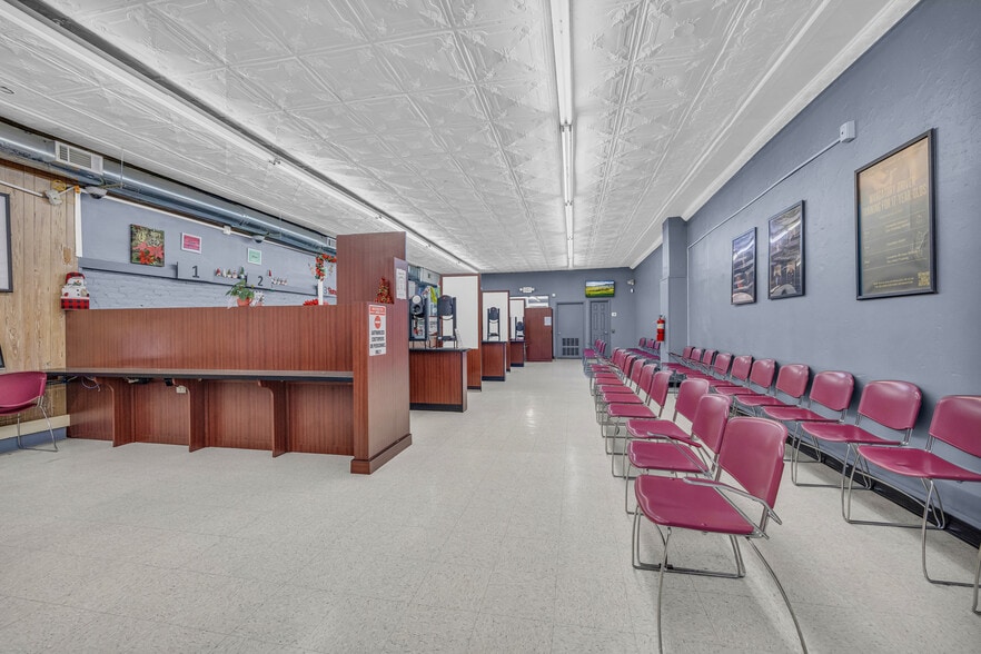 More Photos Of 62 Doyle St, Toccoa Storefront Retail Office For Sale