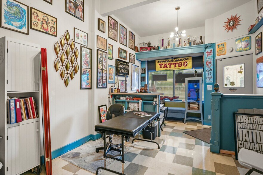 More Photos Of 516 S Park St, Madison Apartments For Sale