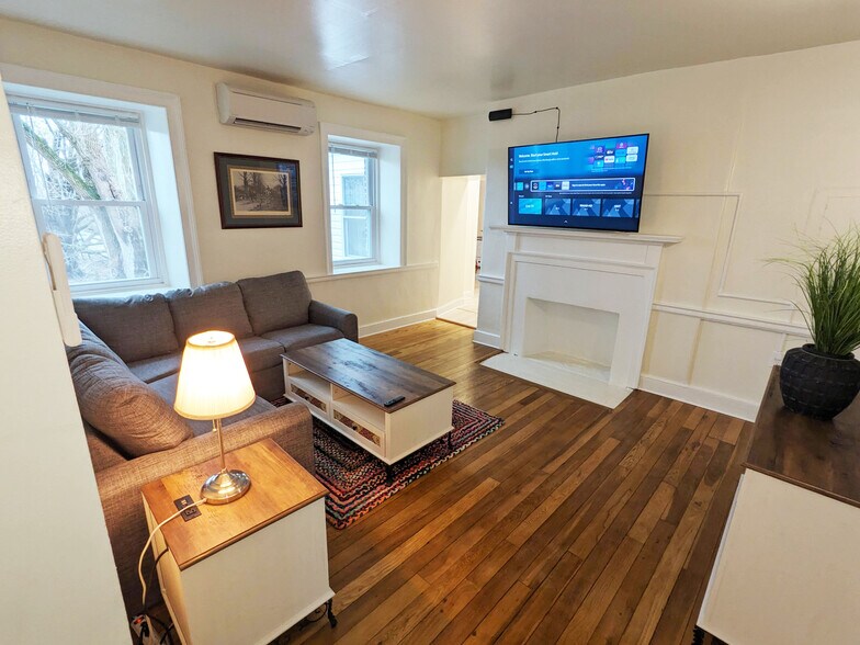 More Photos Of 201 Mansion Dr, Perryville Apartments For Sale