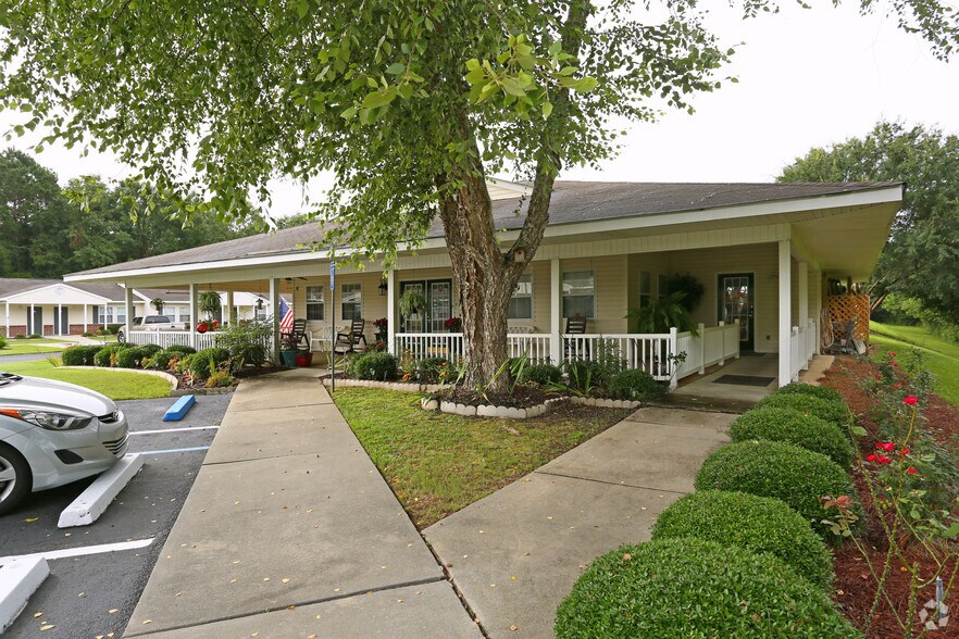 More Photos Of 1601 Radium Springs Rd, Albany Apartments For Sale